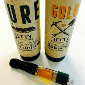 Jetty Gold Cartridges 700mg - In Your choice of indica (83% THC), sativa (86% THC), hybrid (75% THC) this CO2 extracted