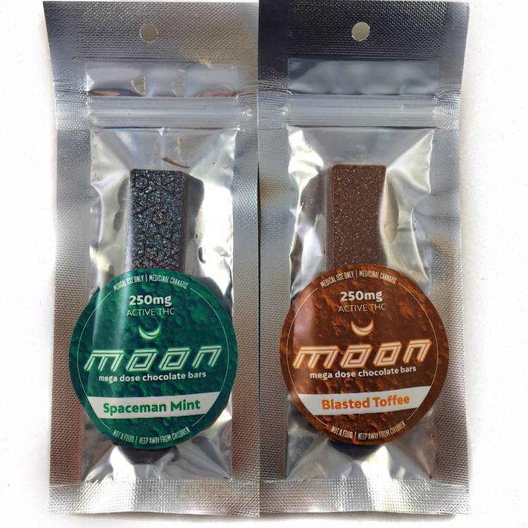 MOON Mega dose Chocolate Bars - 250mg active THC. Spaceman Mint or Blasted Toffee - Edible