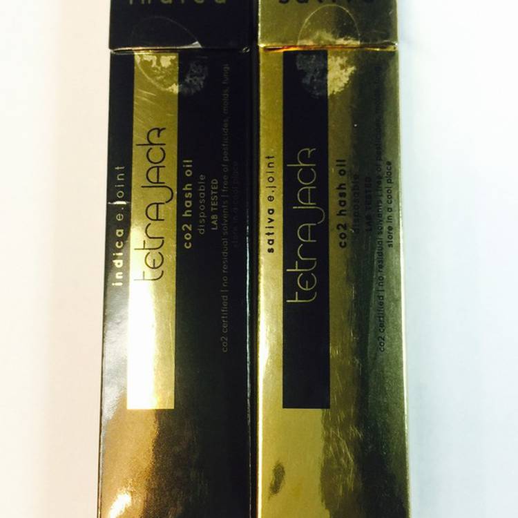 Tetra Jack Disposable Vape - 500mg Pure CO2 Oil (Indica or Sativa) - Concentrate