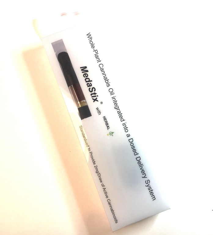 Meda Stix Vape Starter Kit - 600mg Pure CO2 oil No additives! Includes battery and charger - Concentrate